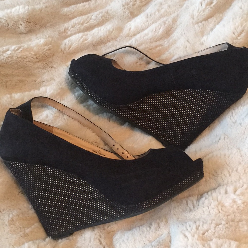 Black wedges 7.5